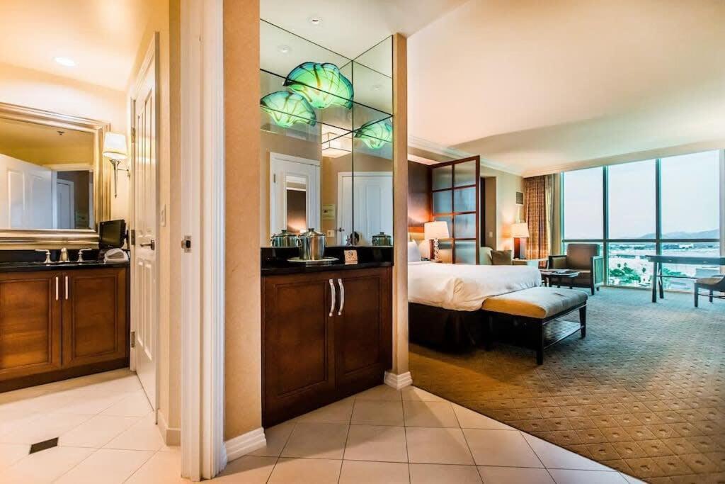 Stunning Mgm Strip View 16611 Apartment Las Vegas